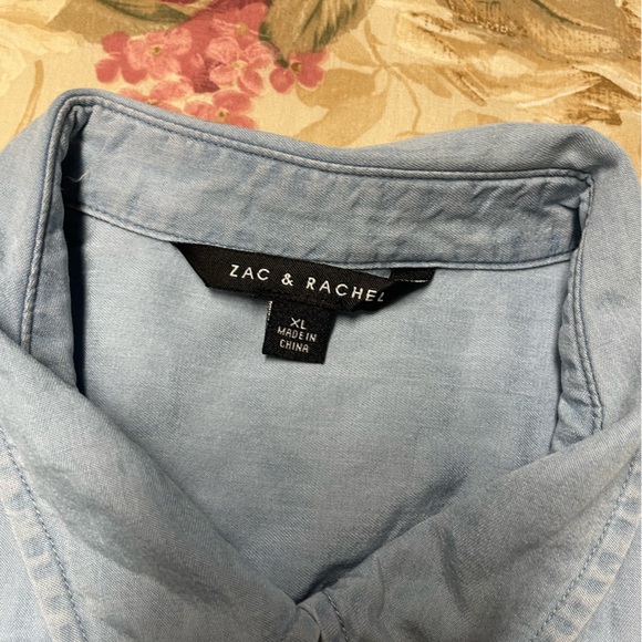 Zac & Rachel 100% Lyocil size XL button down shirt - Picture 5 of 6